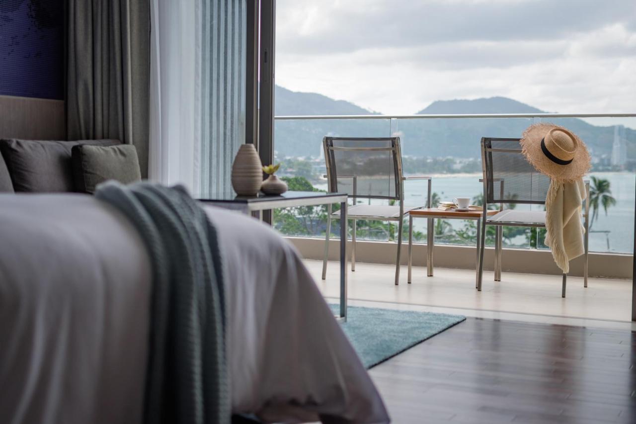 Oceanfront Beach Resort - Sha Extra Plus Patong Εξωτερικό φωτογραφία A bedroom at The View